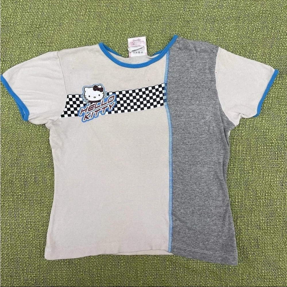 Vintage T Shirt Y2K Hello Kitty Racing Ringer Youth XL Women’s Small Sanrio